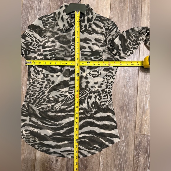 🛍️I-N-C half button shirt with roll up sleeve Size M - Picture 7 of 9